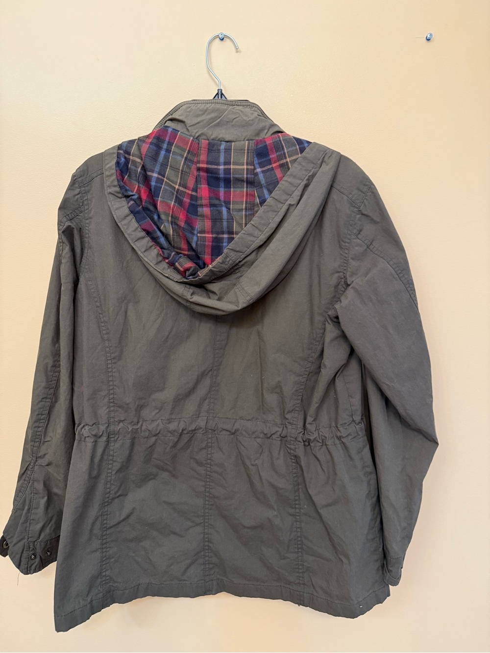 Orvis Plaid Flannel-Lined Jacket in Olive and Red Tones leather collar hood - Picture 8 of 11